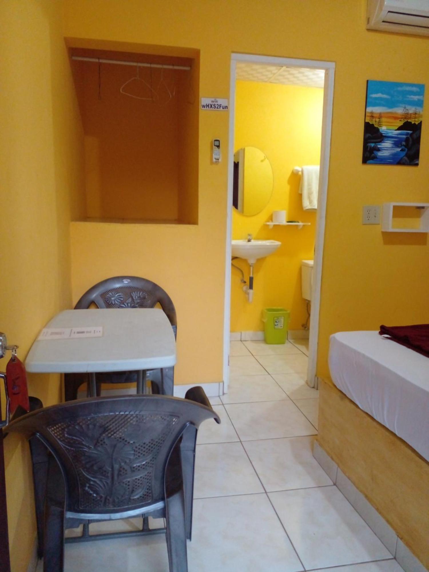 Cabanas Martina Surf Playa Guanico Pedregal ภายนอก รูปภาพ
