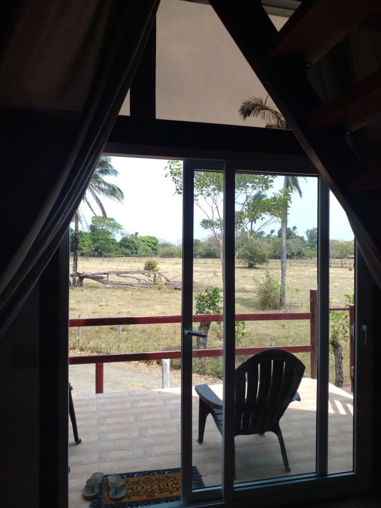 Cabanas Martina Surf Playa Guanico Pedregal ภายนอก รูปภาพ